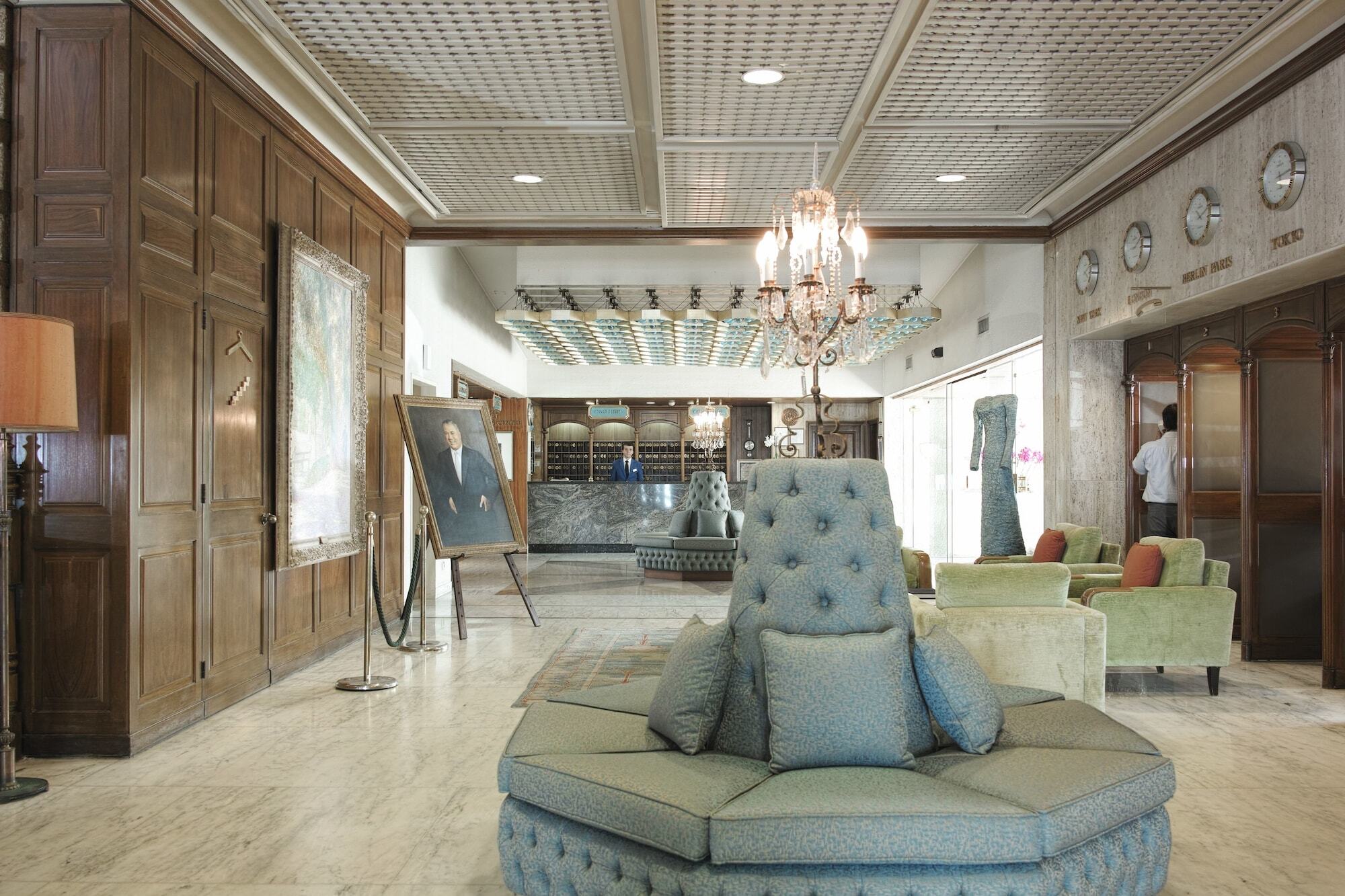 Hotel Al Bustan Beit Mery Exteriör bild